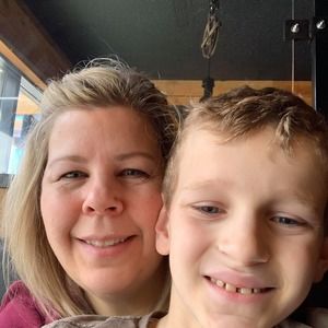 Meet your Posher, Lisa